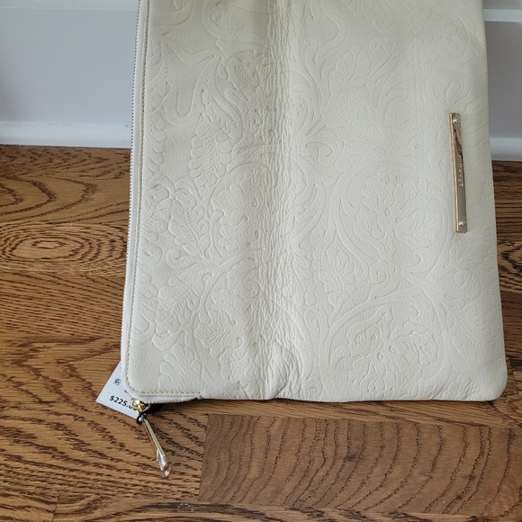 Brahmin ivory elegant handbag/laptop/tablet sleeve - Picture 3 of 6